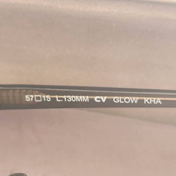 BCBGMAXAZRIA Glow Sunglasses With Purple And Red Detail On Frames - Picture 8 of 10